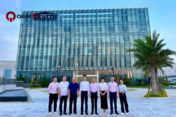 Persatuan Sand & Kerikil China melawat Kumpulan Mesin Blok QGM untuk Penyelidikan & Panduan.